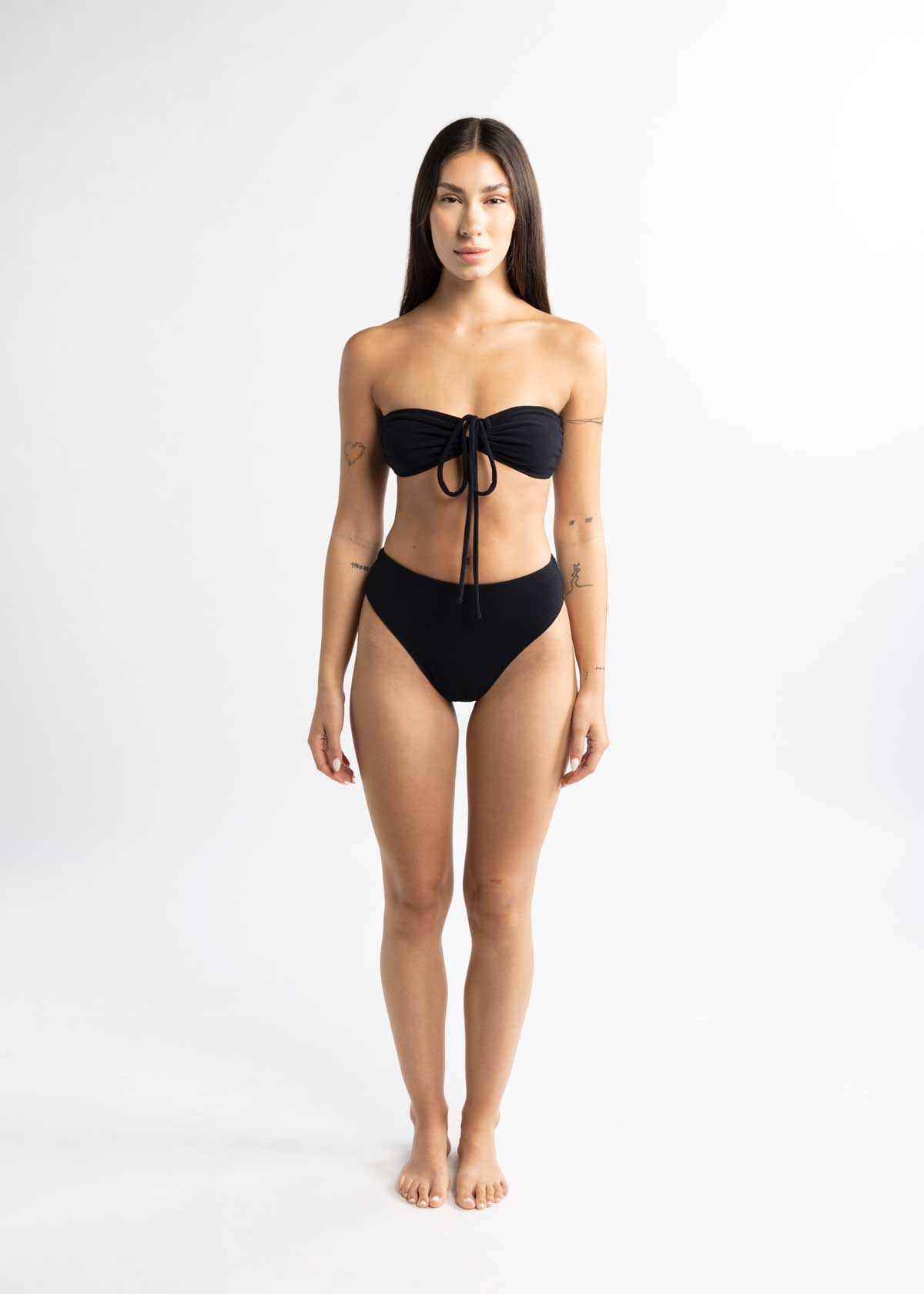 LEA NEGRO